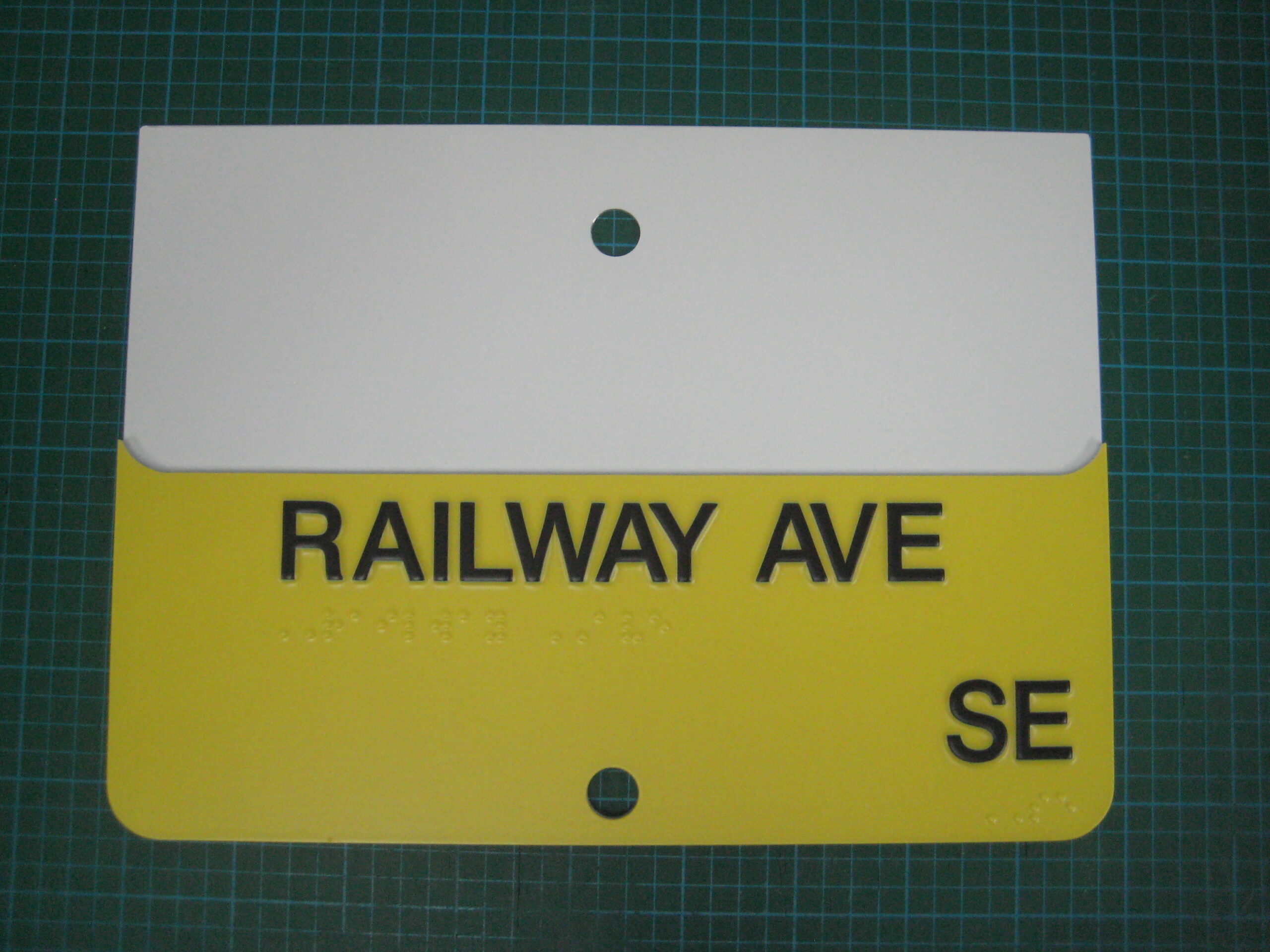 Photo of an accessible orientation sign, courtesy of Eye Catch Signs International of Halifax, Nova Scotia.